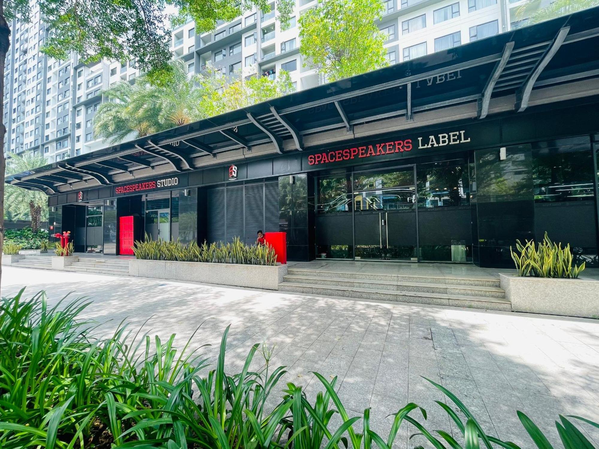 River Views 5 Min To Citycenter #Newcity Apt Ho Chi Minh City Exterior photo